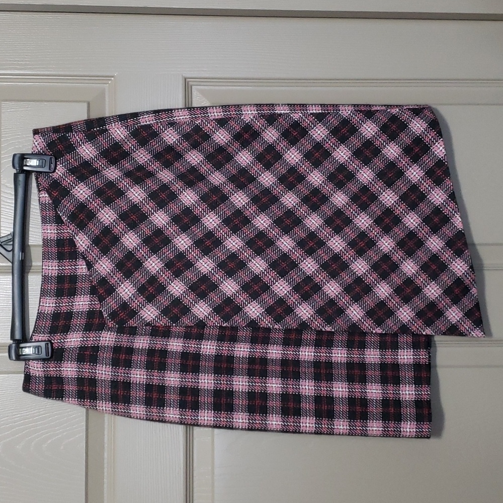 Willi Smith size 8 pink plaid tweed pencil skirt like new lined